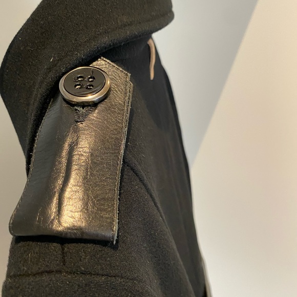 Mackage Coat - Picture 5 of 10